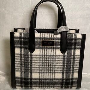 NWT Kate Spade New York Manhattan Studio Plaid French Cream in Small
